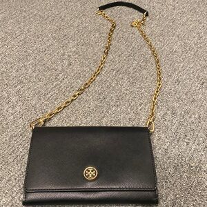 Tory Burch Robinson on chain